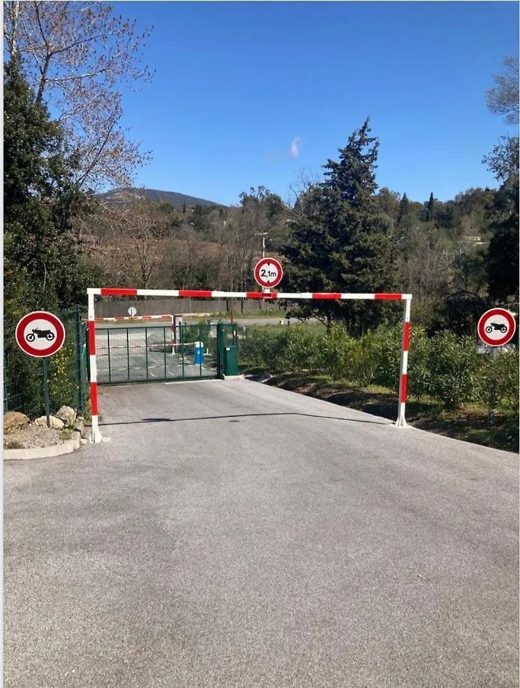 Les Restanques 10 Chenes 3 Chambres Grimaud Holiday home