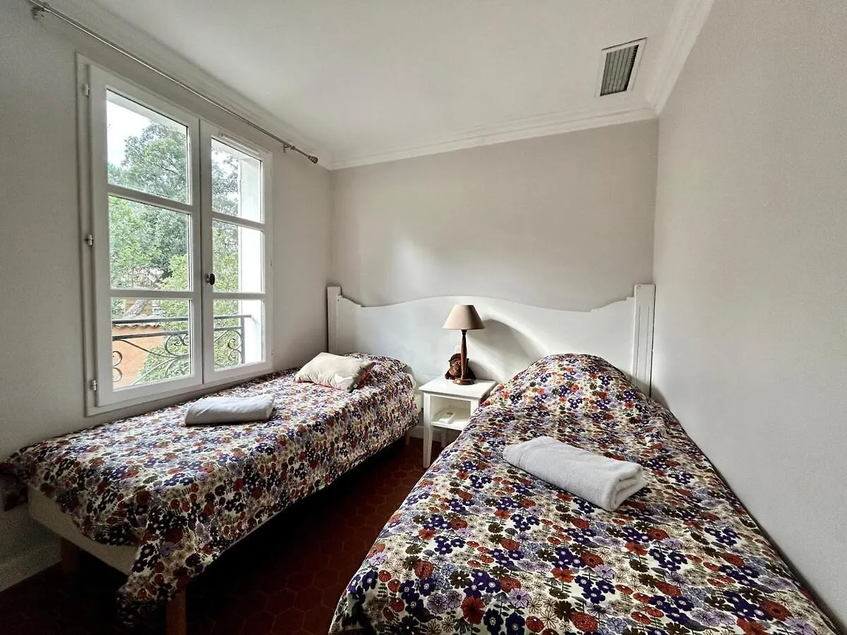 Les Restanques 10 Chenes 3 Chambres Grimaud Holiday home