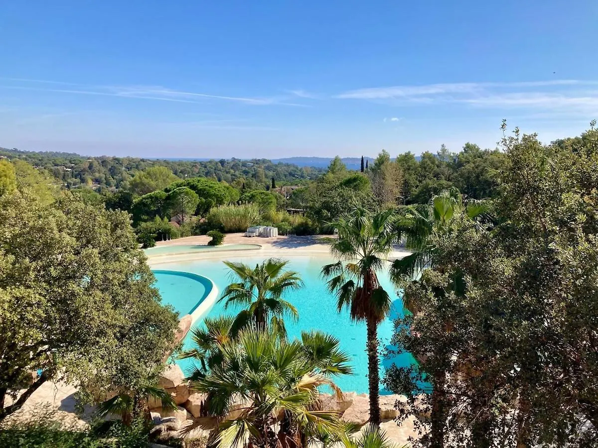 Les Restanques 10 Chenes 3 Chambres Grimaud